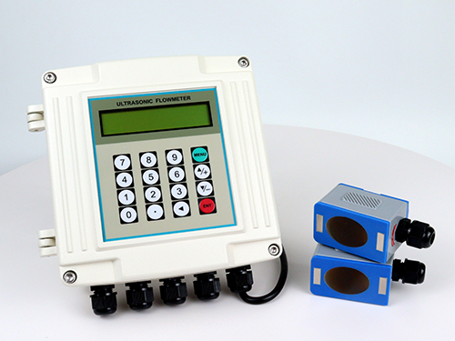 壁掛式超聲波流量計 (1).jpg